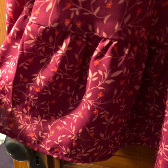 Burgundy Floral Peplum Top - Picture 3 of 3